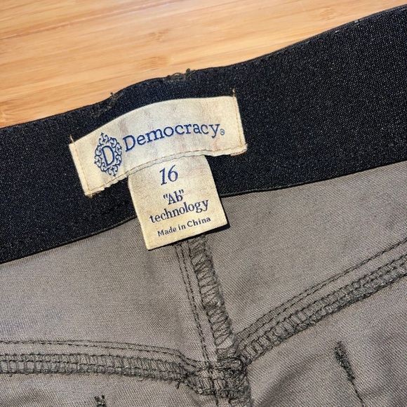 Democracy "Ab" Technology Leopard Print Skinny Fit Pants - Picture 7 of 8